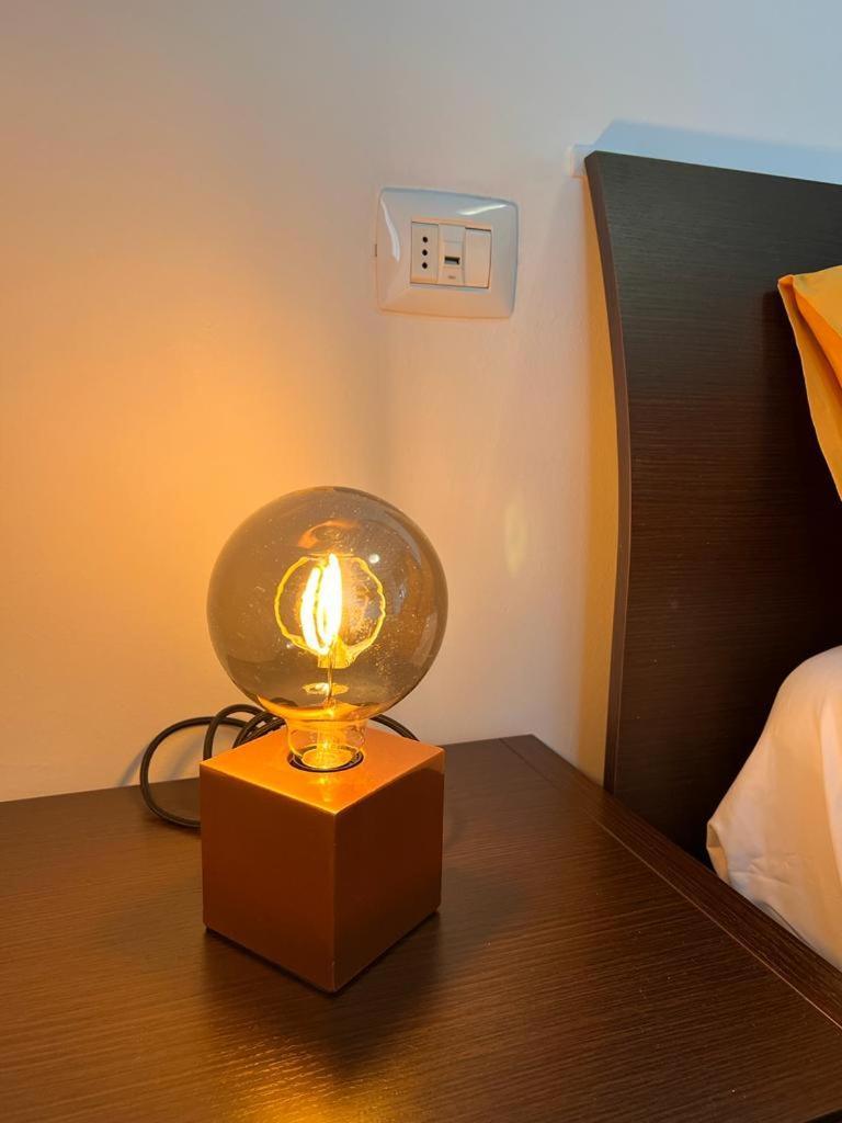 Coco Apartment แบร์กาโม ภายนอก รูปภาพ