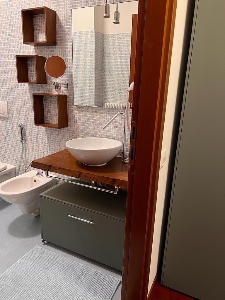 Coco Apartment แบร์กาโม ภายนอก รูปภาพ